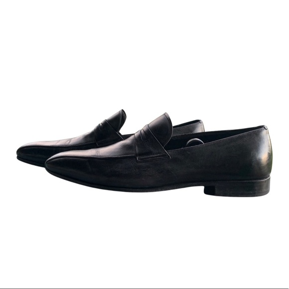 Prada Black Leather Loafers - Picture 2 of 6